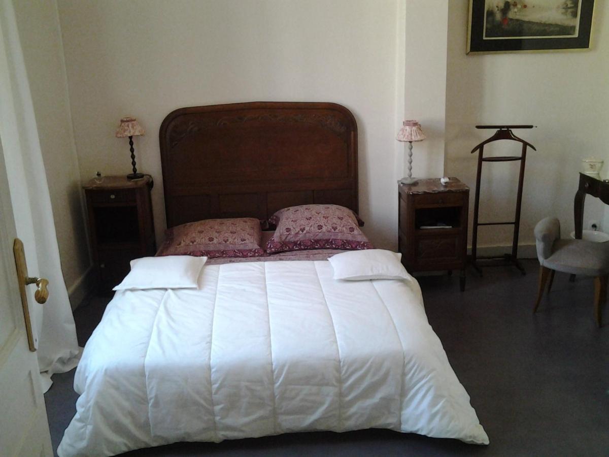 Bed and Breakfast L'Ecrin Villeneuve-sur-Lot Exterior foto